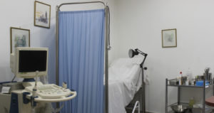 الدكتور طارق ابوعواد لطب و جراحة الفم و الاسنان