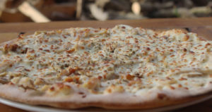 بيتزا انتيشي – بيتزا على الحطب