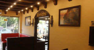 بيتزا انتيشي – بيتزا على الحطب